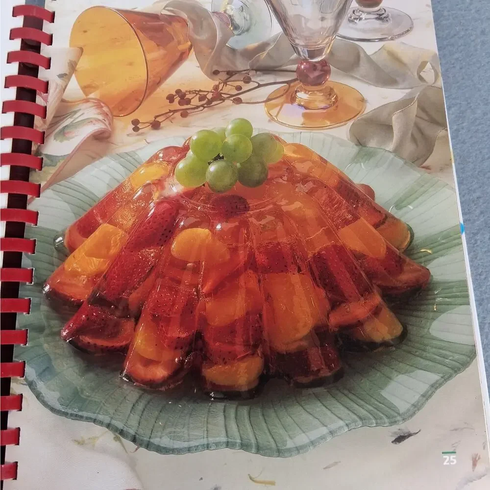 Jell-o Brand Collection Recipes Cookbook Hard Cover Comb Bound 2005